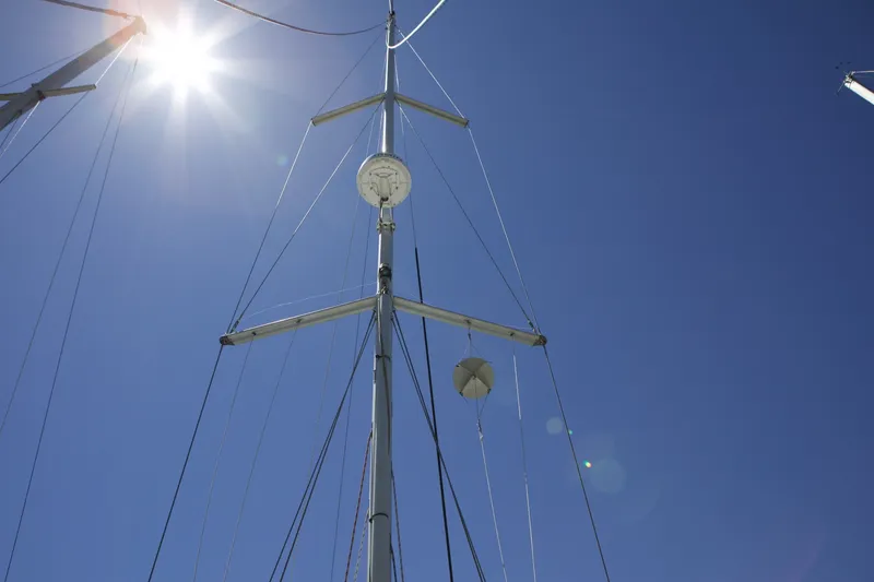 Slide: The Image of Beneteau 423 2005 - 6827145
