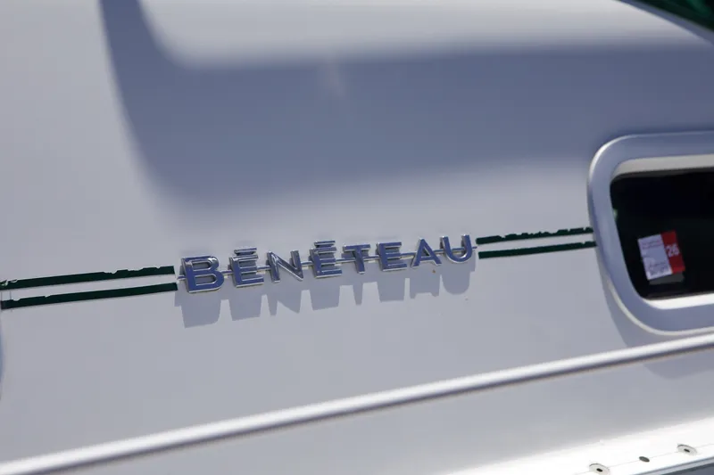 Slide: The Image of Beneteau 423 2005 - 6827152