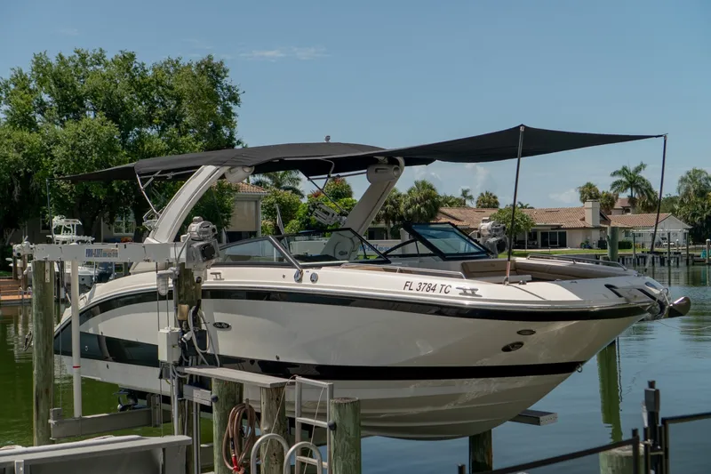 Slide: The Image of Sea Ray SDX 290 2022 - 6827906