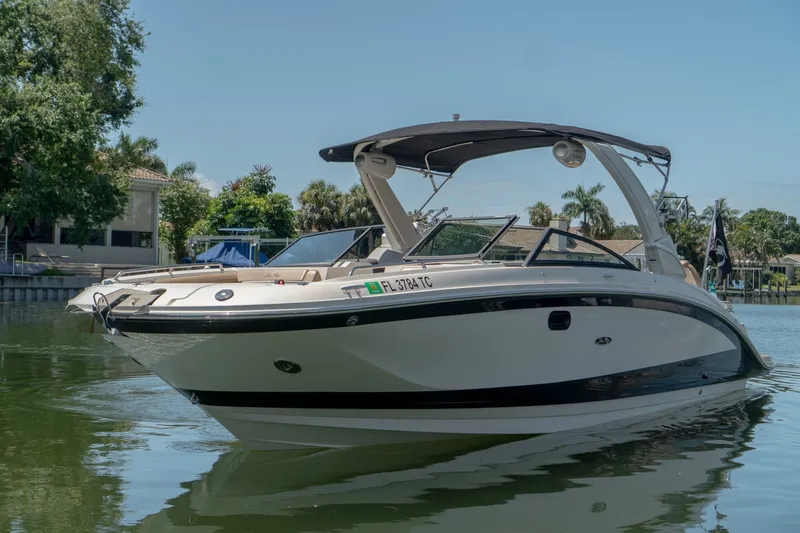 Slide: The Image of Sea Ray SDX 290 2022 - 6827953