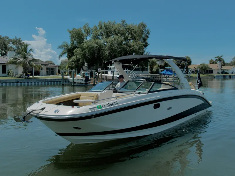 Slide: The Image of Sea Ray SDX 290 2022 - 6827893