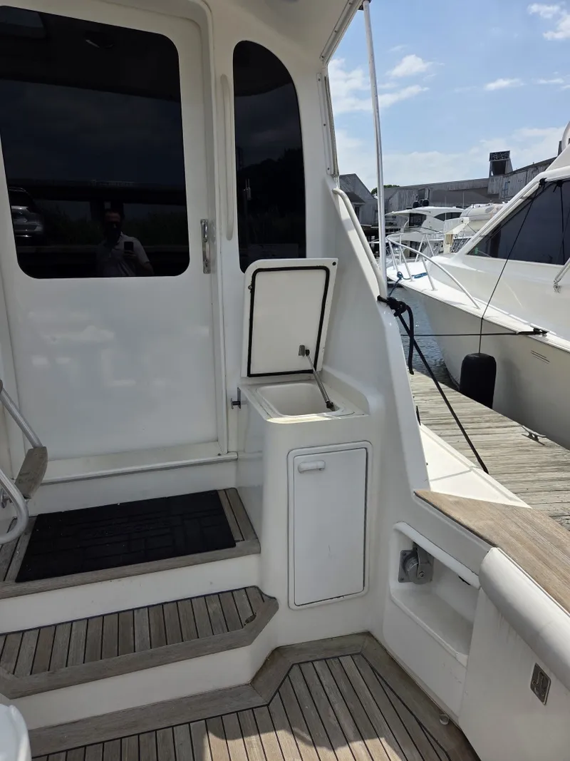 Slide: The Image of Ocean Yachts Super Sport 2002 - 6827878