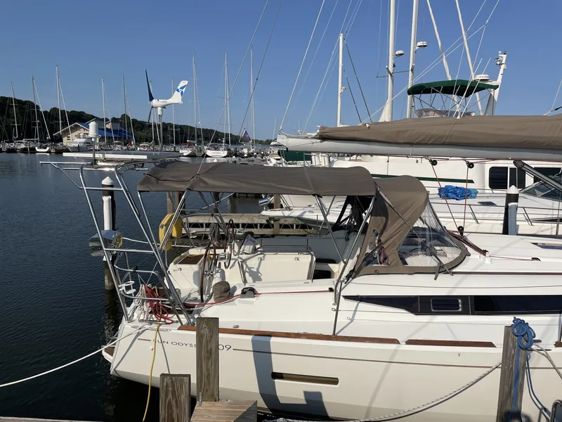 Slide: The Image of Jeanneau Sun Odyssey 409 2011 - 6829345