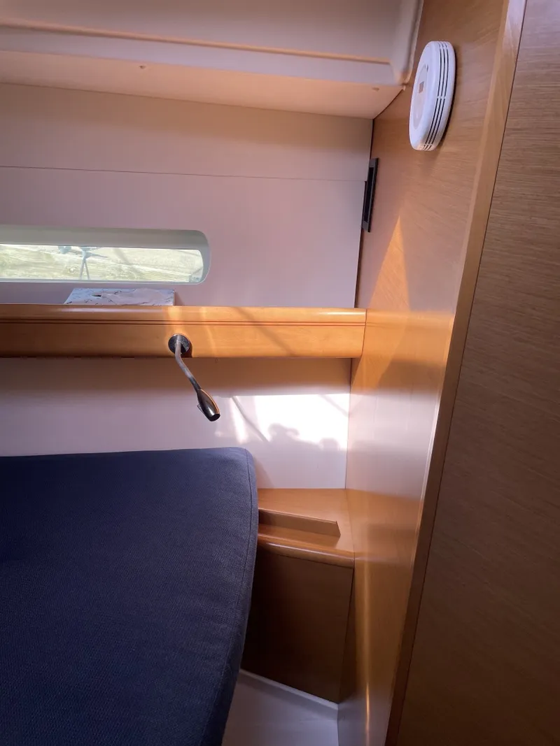 Slide: The Image of Jeanneau Sun Odyssey 409 2011 - 6829350