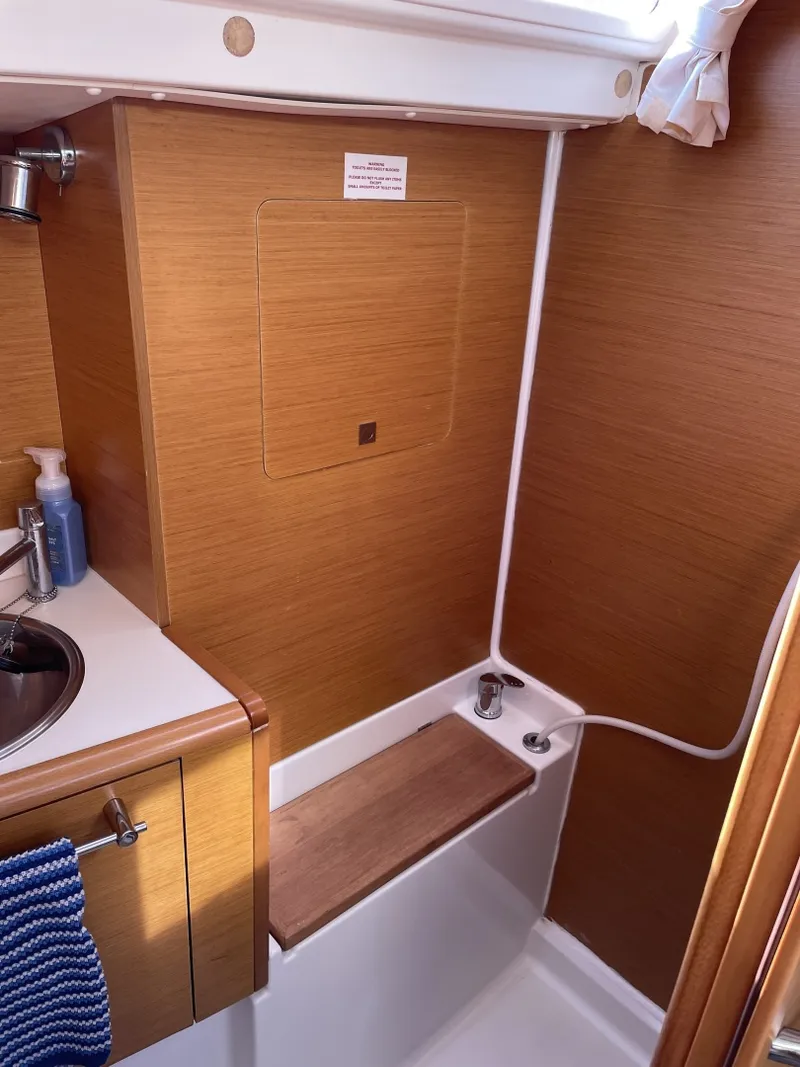 Slide: The Image of Jeanneau Sun Odyssey 409 2011 - 6829353