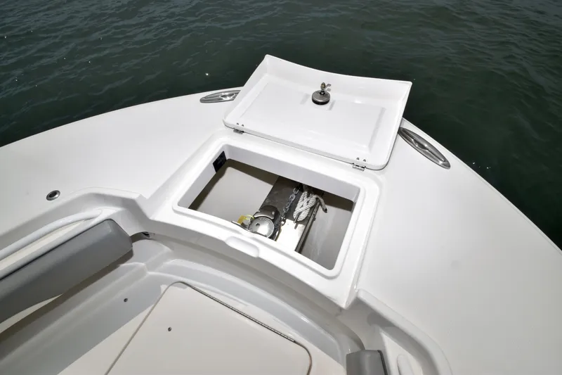 Slide: The Image of Regulator Marine 28 FS 2023 - 6840626