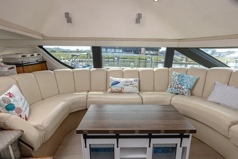 Slide: The Image of Carver Yachts 530 Voyager Sky Lounge 2002 - 7144024
