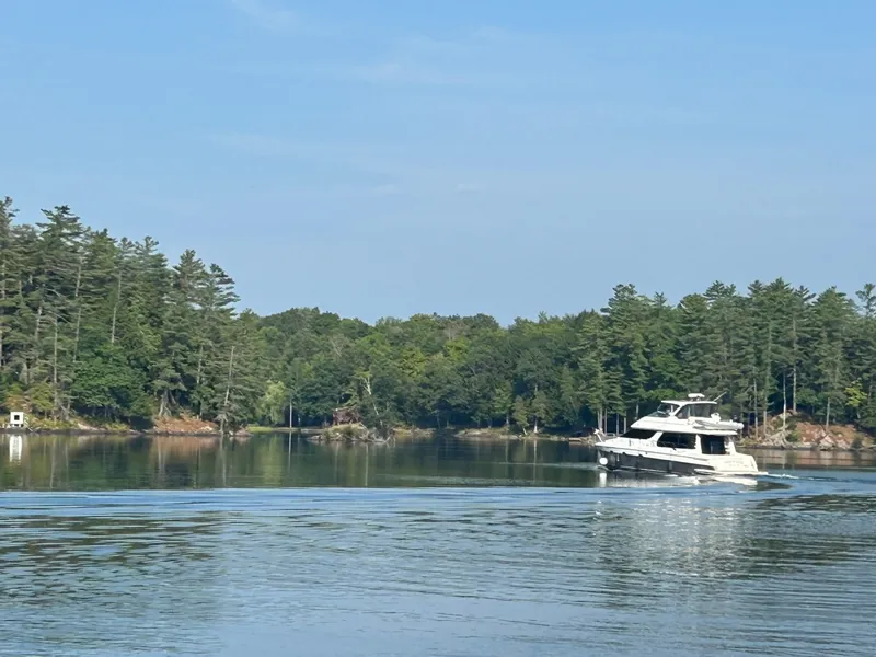 Slide: The Image of Carver Yachts Voyager Pilothouse 530 2002 - 6829758