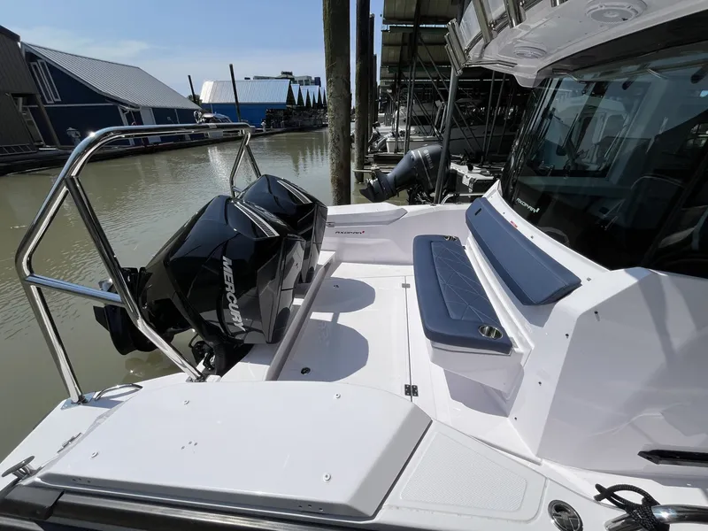 Slide: The Image of Axopar 29 Cross Cabin XC 2025 - 6830176