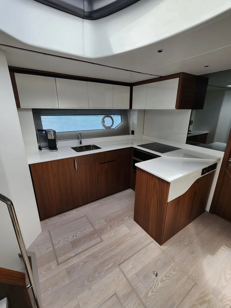 Slide: The Image of Sunseeker 55 Predator EVO 2023 - 6832352
