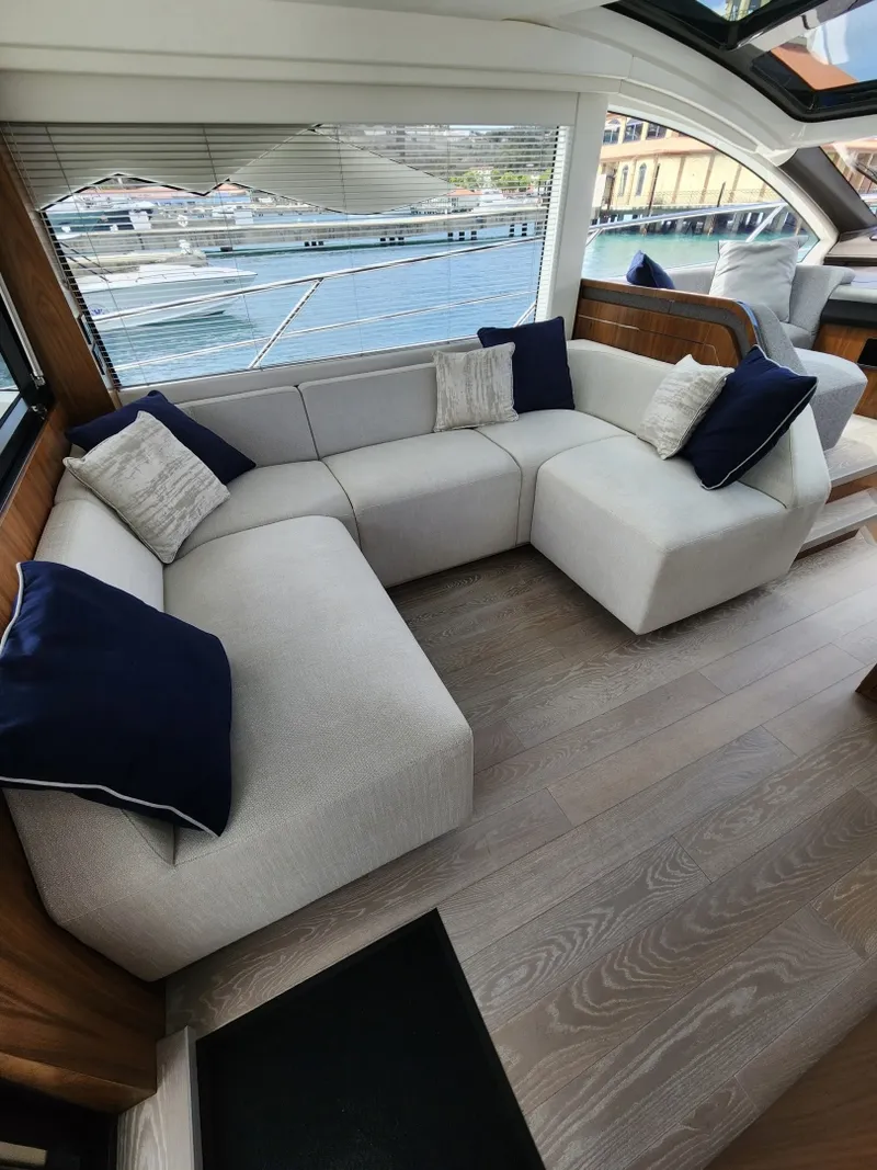 Slide: The Image of Sunseeker 55 Predator EVO 2023 - 6832335