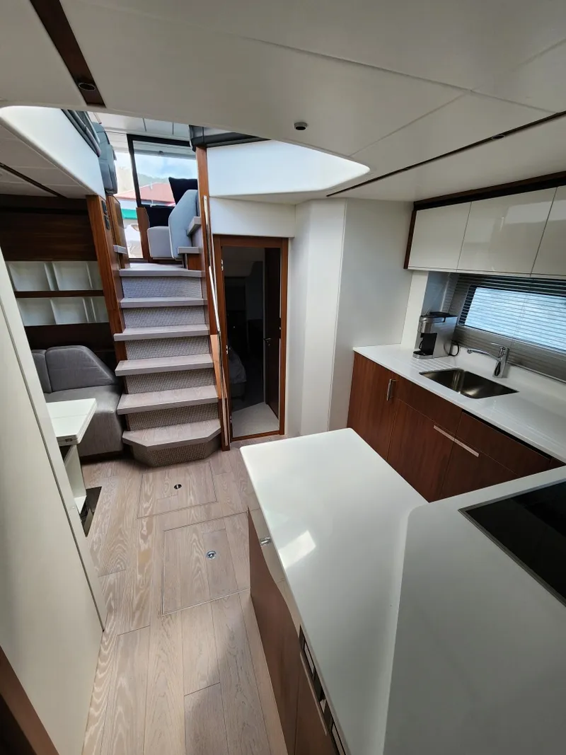 Slide: The Image of Sunseeker 55 Predator EVO 2023 - 6832355