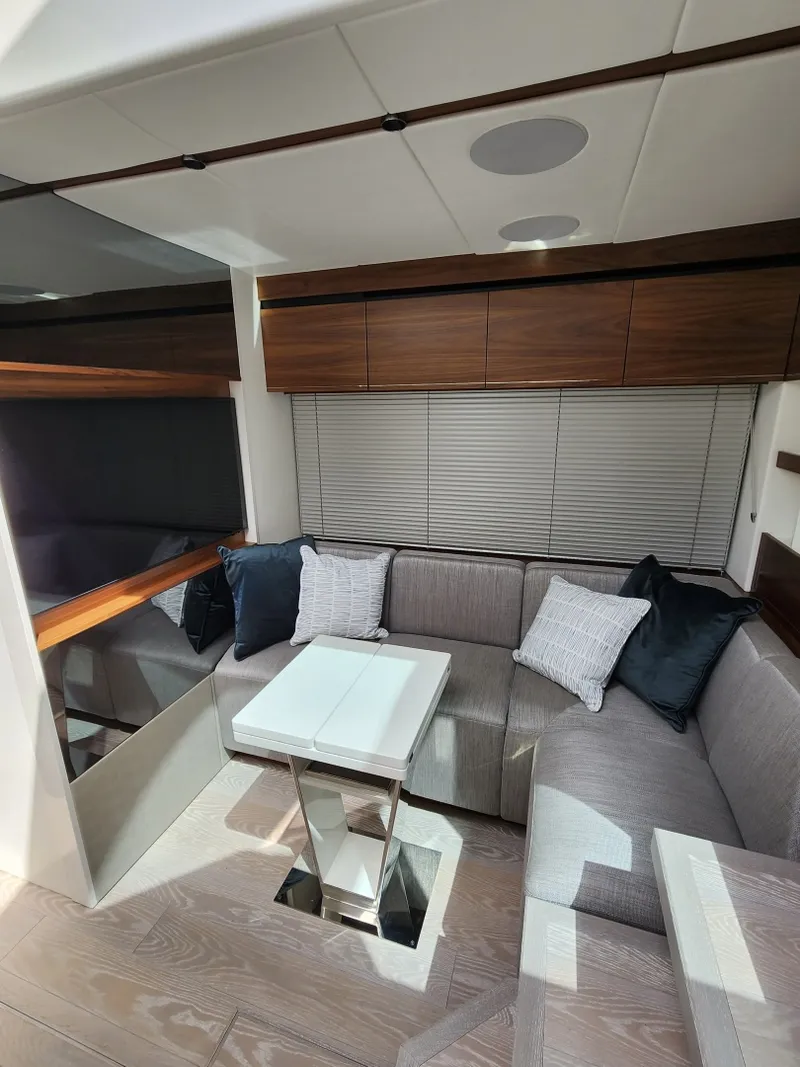 Slide: The Image of Sunseeker 55 Predator EVO 2023 - 6832350