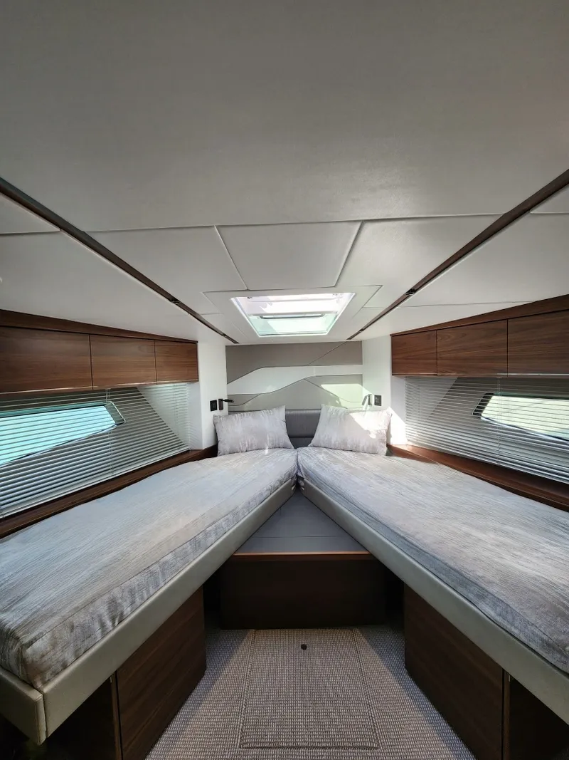 Slide: The Image of Sunseeker 55 Predator EVO 2023 - 6832361