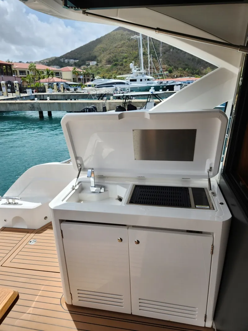 Slide: The Image of Sunseeker 55 Predator EVO 2023 - 6832327