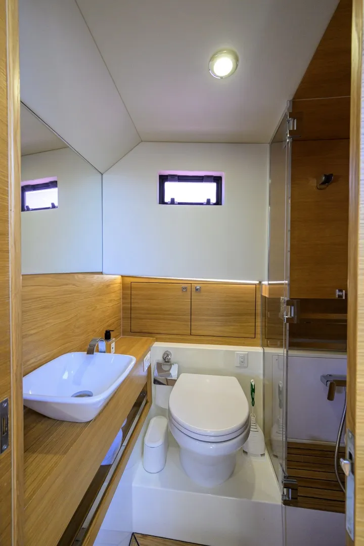Slide: The Image of De Antonio D42 Open 2023 - 6830951