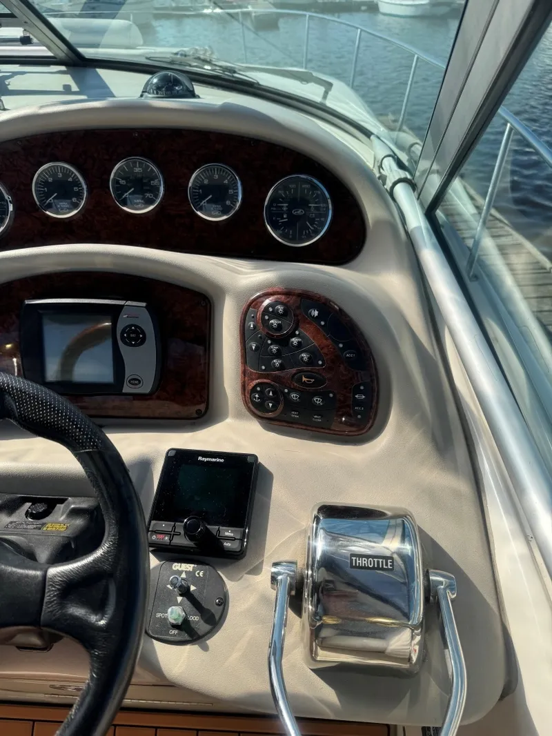 Slide: The Image of Sea Ray 320 Sundancer 2007 - 6831725