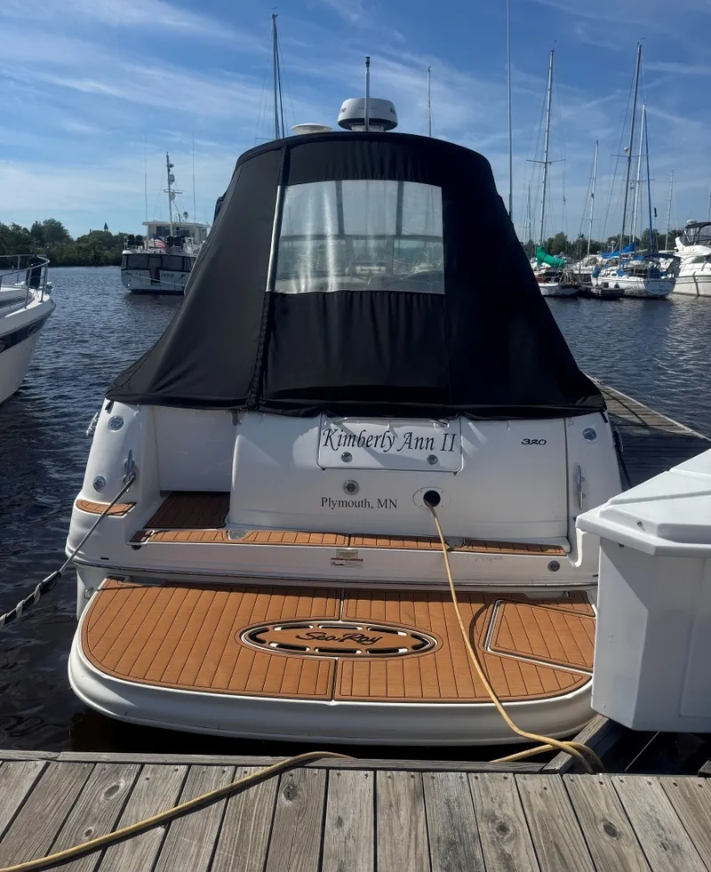 Slide: The Image of Sea Ray 320 Sundancer 2007 - 6831686