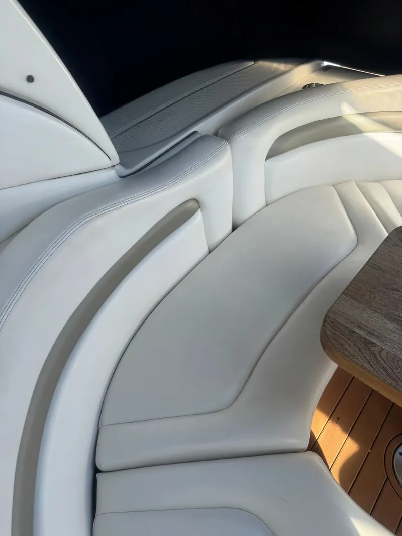 Slide: The Image of Sea Ray 320 Sundancer 2007 - 6831745