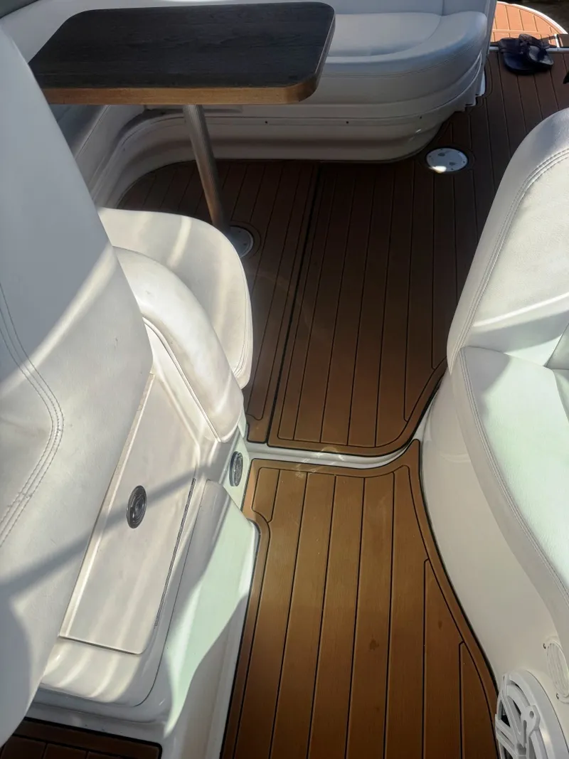 Slide: The Image of Sea Ray 320 Sundancer 2007 - 6831749