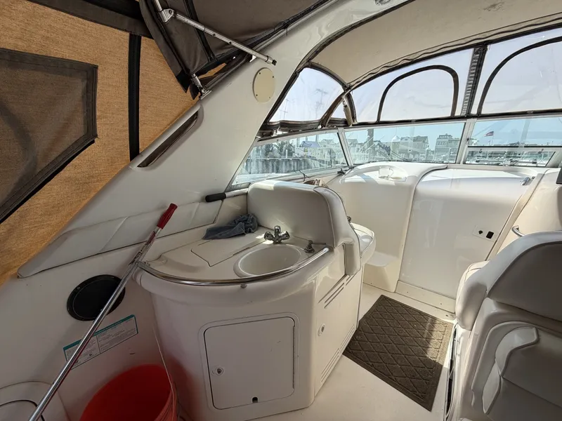 Slide: The Image of Sea Ray Sundancer 330 1997 - 6832527