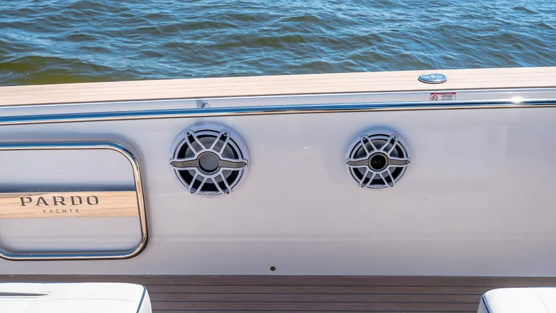Slide: The Image of Pardo 43 2024 - 6837624