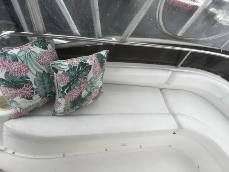 Slide: The Image of Cushioned Seating - 6837710