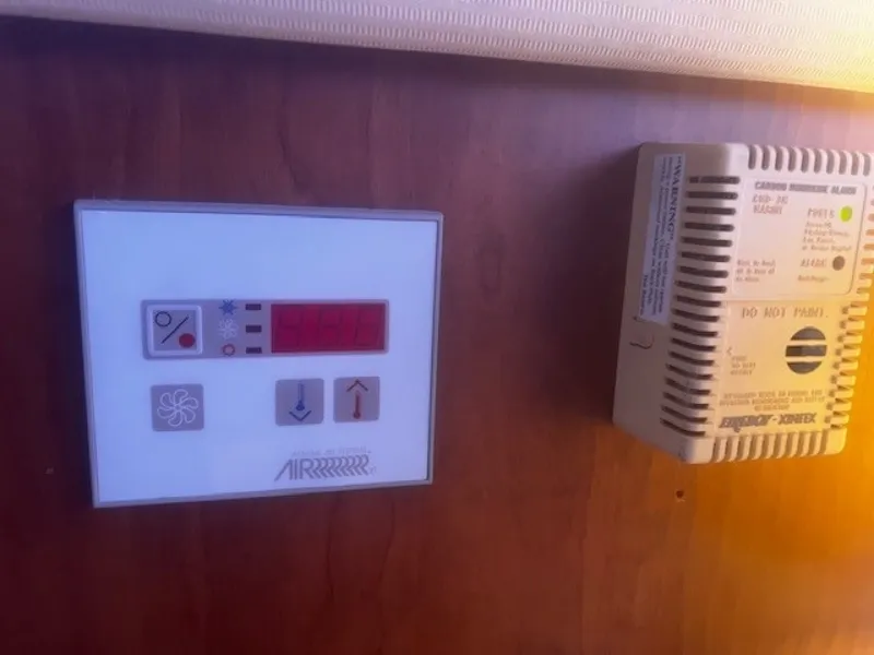 Slide: The Image of AC Control - 6837705