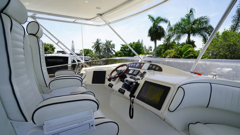 Slide: The Image of Princess FLYBRIDGE 1999 - 6840474