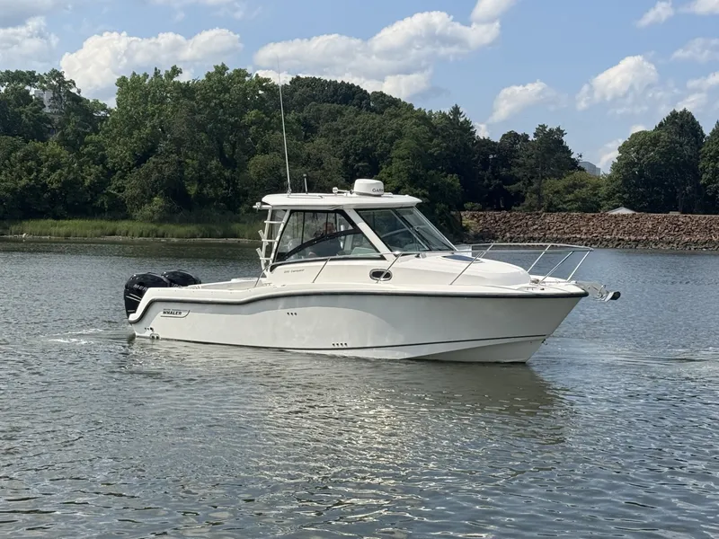 Slide: The Image of Boston Whaler Conquest 2013 - 7087400