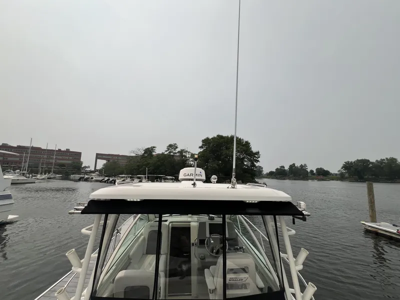 Slide: The Image of Boston Whaler Conquest 2013 - 6839556