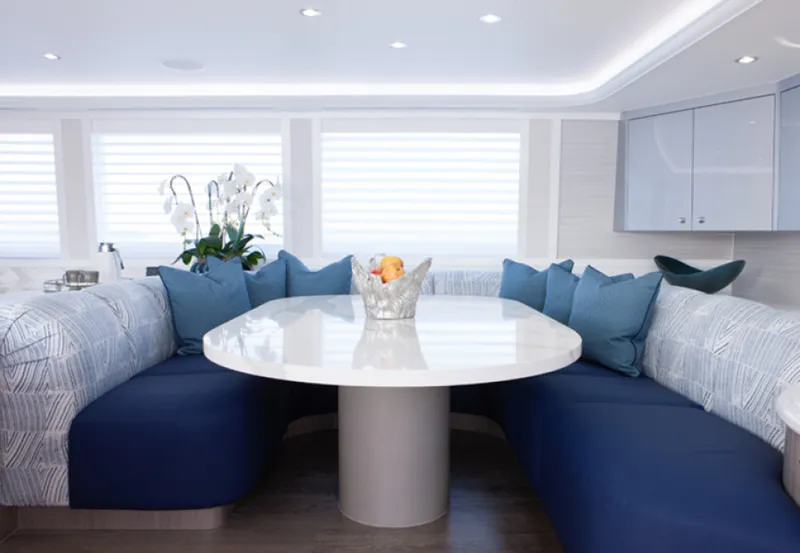 Slide: The Image of Galley/Dinette - 6839588