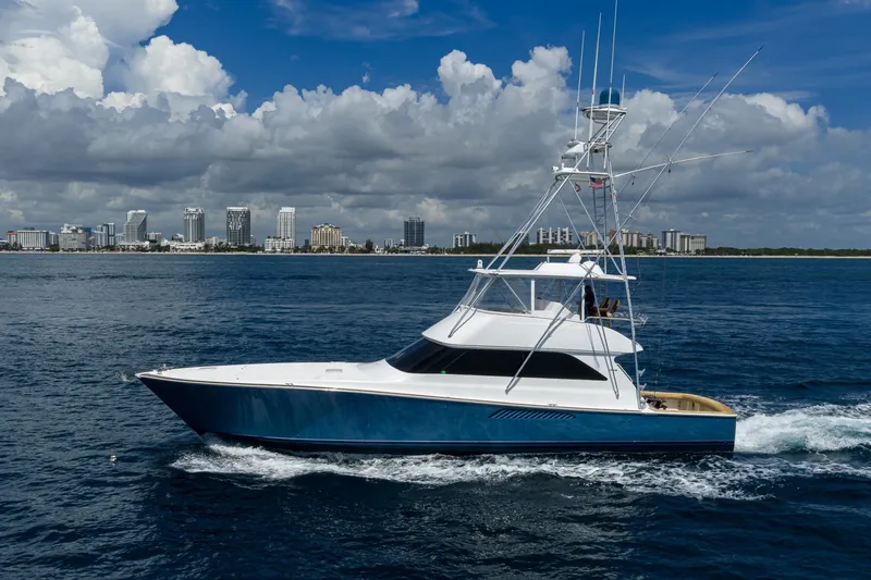 The Image of Viking 61 Convertible 2002 - 7087420