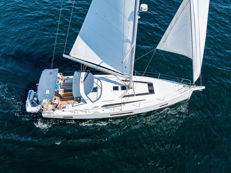 Slide: The Image of Beneteau Oceanis 46.1 2019 - 7384564