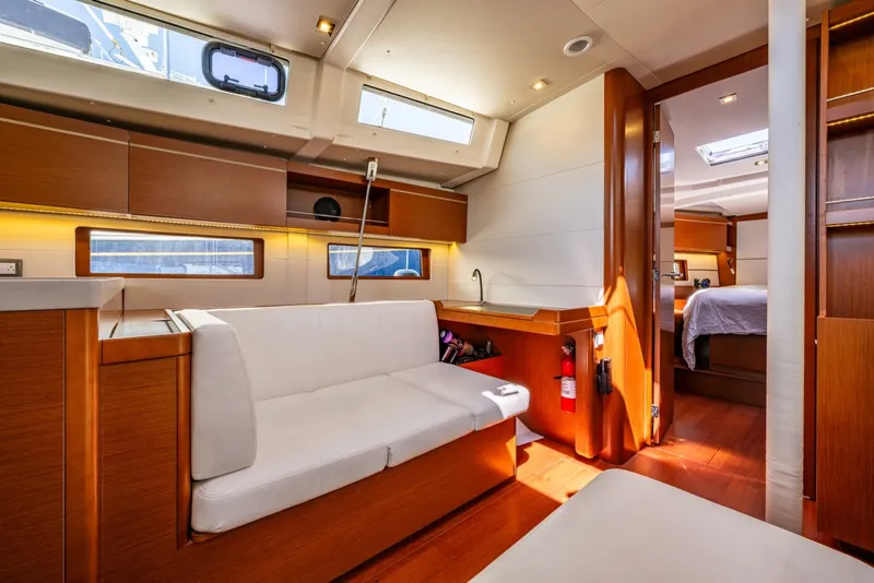 Slide: The Image of Beneteau Oceanis 46.1 2019 - 7384568