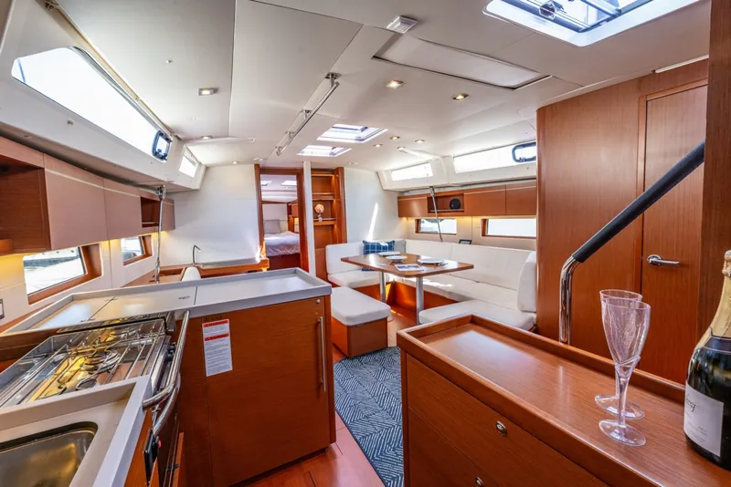 Slide: The Image of Beneteau Oceanis 46.1 2019 - 7384570