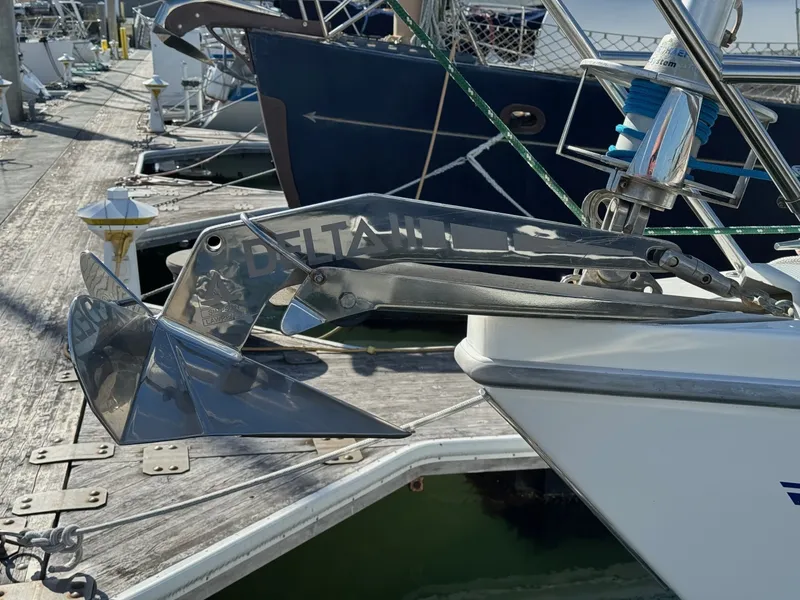 Slide: The Image of Catalina 42 MkII 2001 - 6841570