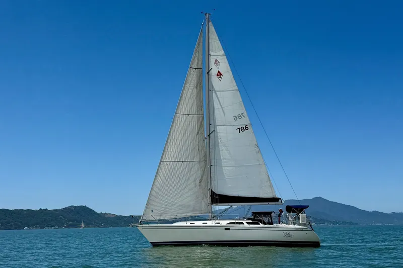Slide: The Image of Catalina 42 MkII 2001 - 6841567