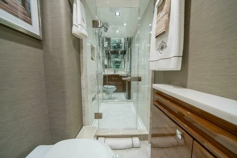 Slide: The Image of Viking 90 Sky Bridge - Full Beam MAster Stateroom Ensuite Head 2027 Viking 90 Sky Bridge - 6844540