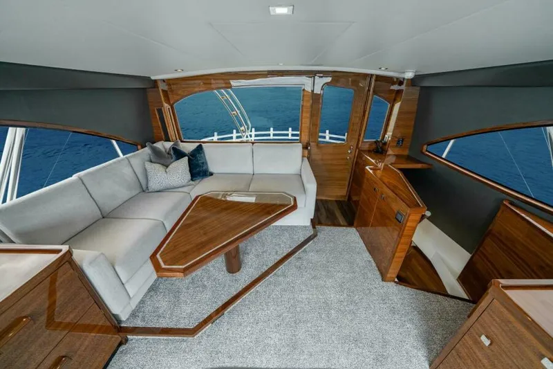 Slide: The Image of Viking 82 sKybridge - Salon 2027 Viking 82 Skybridge - 6844578