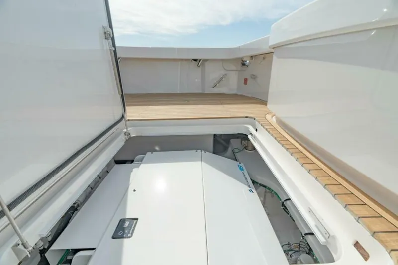Slide: The Image of Viking 54 Convertible - SeaKeeper 2027 Viking 54 Convertible - 6844828