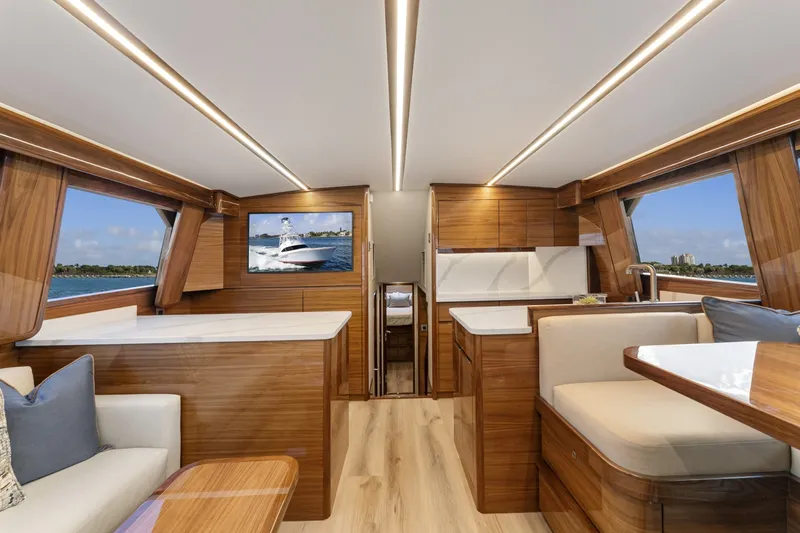 Slide: The Image of 2027 Viking 50 Billfish - 6942197
