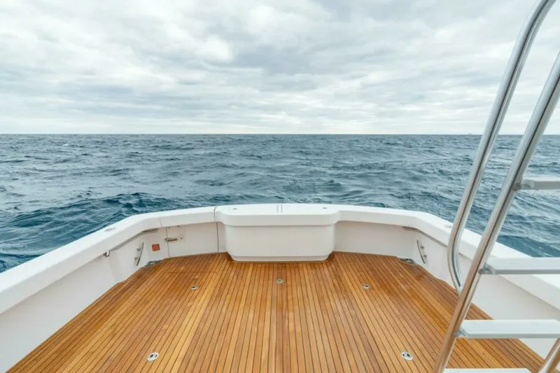 Slide: The Image of Viking 46 Billfish - Mezzanine and Cockpit 2027 Viking 46 Billfish - 7657560