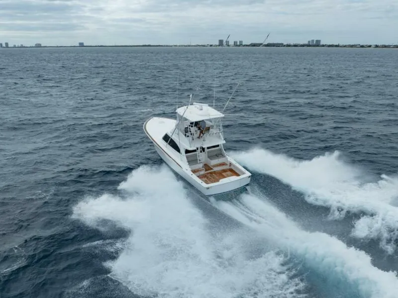 Slide: The Image of Viking 46 Billfish - Exterior Running Shot 2027 Viking 46 Billfish - 6844922