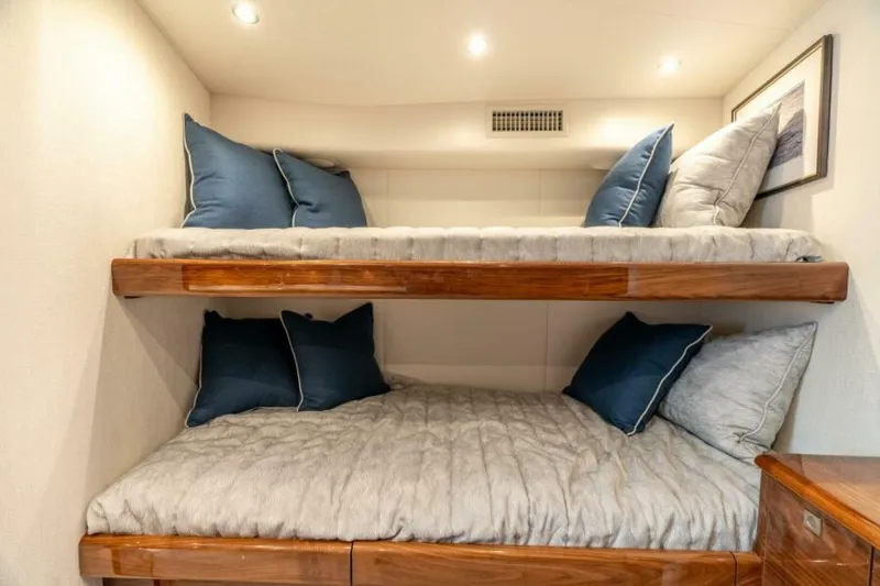 Slide: The Image of Viking 46 Billfish - MezzaBunks 2027 Viking 46 Billfish - 6844936