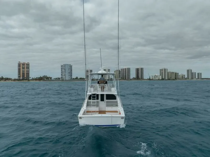 Slide: The Image of Viking 46 Billfish - TransomProfile 2027 Viking 46 Billfish - 7657550