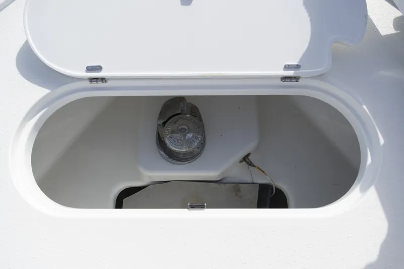 Slide: The Image of Yellowfin 39 2018 - 6871151
