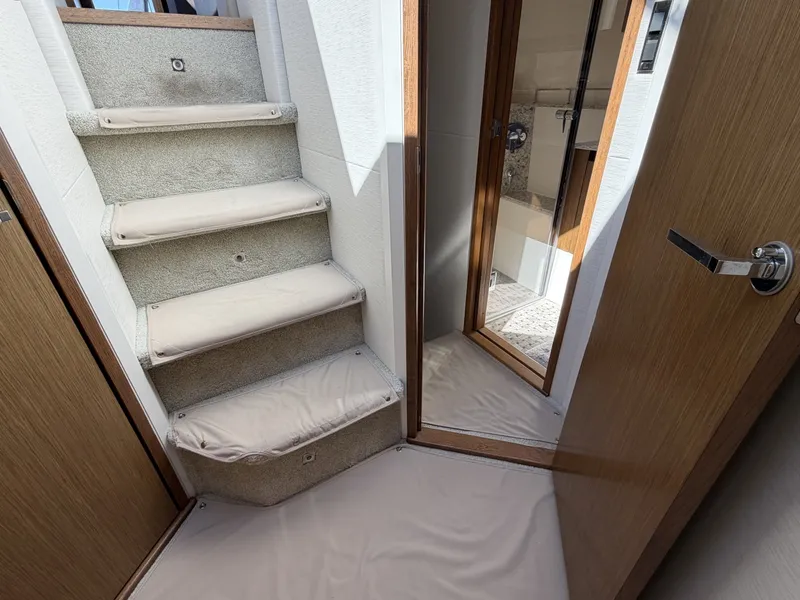 Slide: The Image of Sea Ray 460 Sundancer 2017 - 6846891