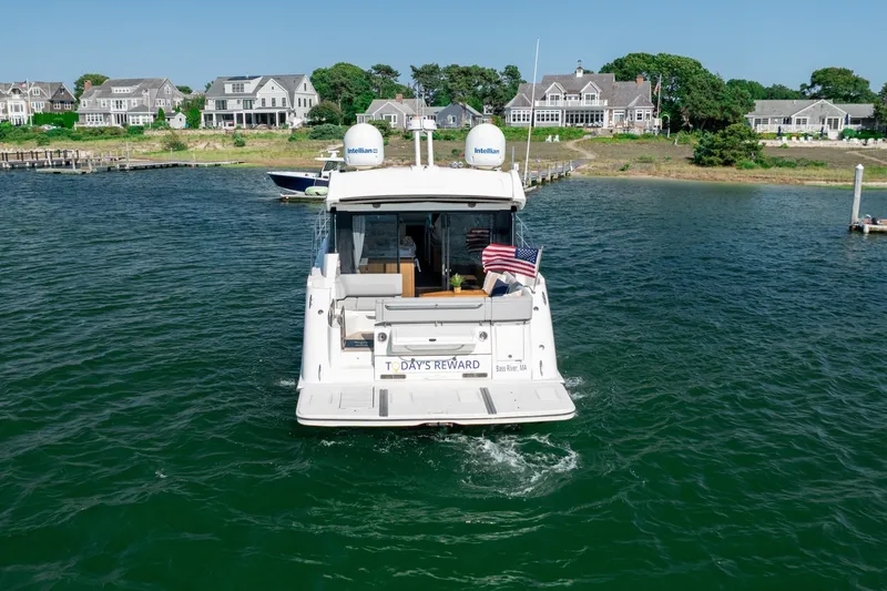 Slide: The Image of Sea Ray 460 Sundancer 2017 - 7578826