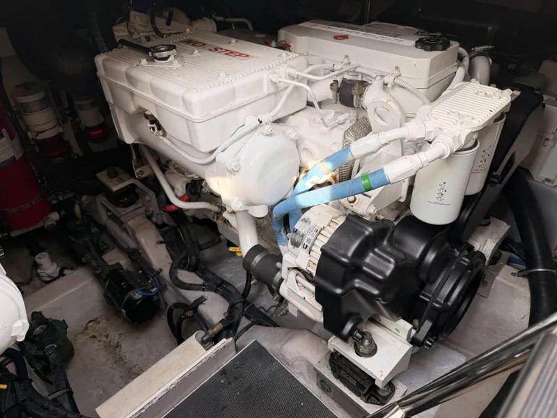Slide: The Image of Sea Ray 460 Sundancer 2017 - 6863481